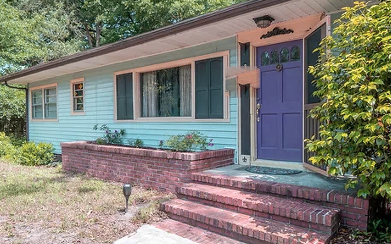 Leland ranch home